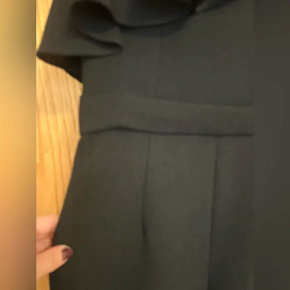Black Halo Kallan Ruffle Jumpsuit NWT - Picture 7 of 16